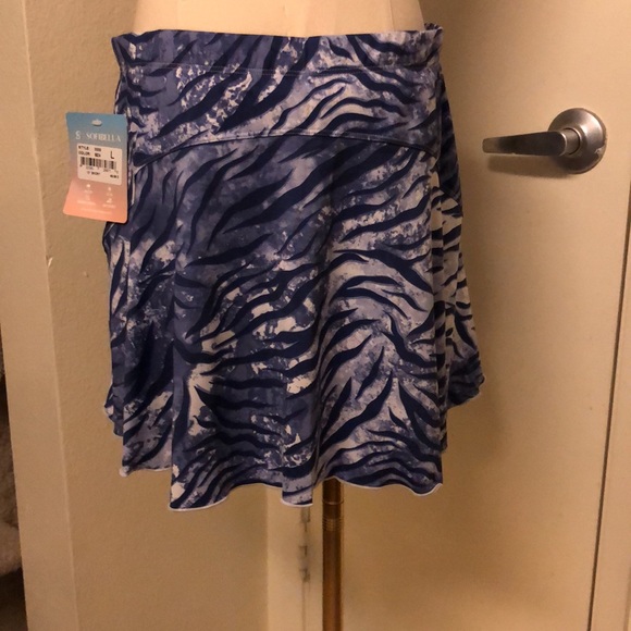 Sofibella tennis skirt - Picture 6 of 9